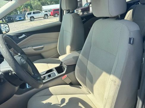 Used 2017 Ford Escape SE FWD image 11