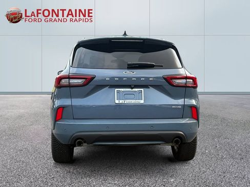 Used 2023 Ford Escape ST-Line w/ Tech Pack #1 AWD/4WD image 6