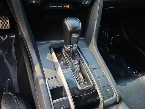 Used 2021 Honda Civic Sport Touring image 15