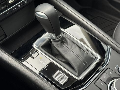 Used 2025 MAZDA CX-5 AWD 2.5 S w/ Preferred Package image 23