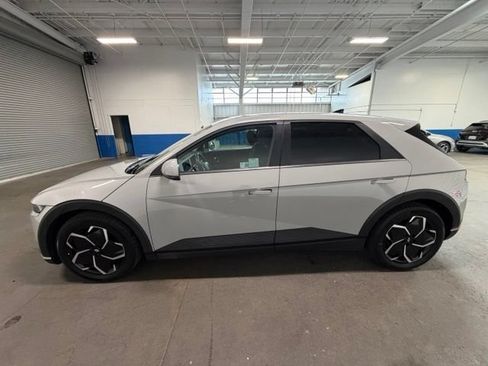 Used 2024 Hyundai Ioniq 5 SEL RWD image 6