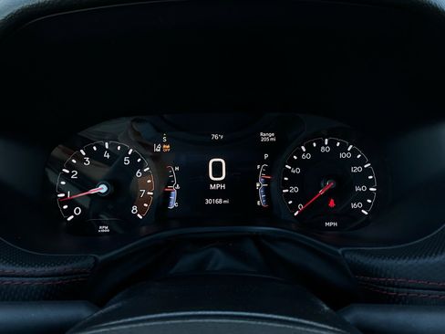 Used 2025 Jeep Compass Trailhawk image 37