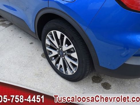 Used 2020 Ford Escape Titanium image 15