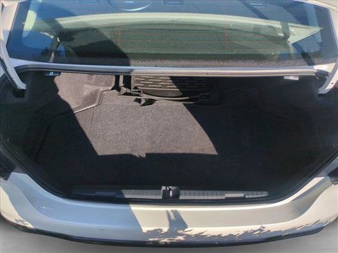 Used 2023 Subaru Legacy Limited image 6