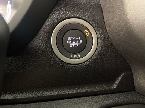 New 2026 RAM 2500 Laramie AWD/4WD image 28