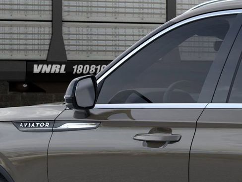 New 2025 Lincoln Aviator Reserve w/ Equipment Group 201A AWD/4WD image 20