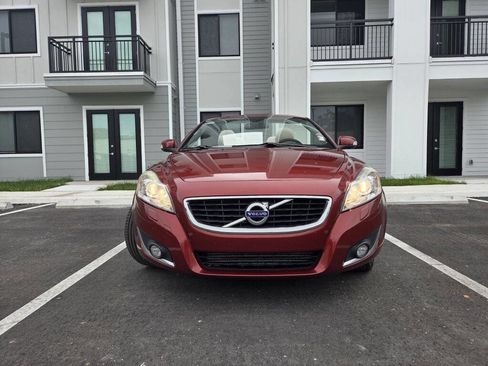 Used 2013 Volvo C70 T5 image 5