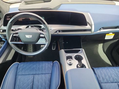 New 2026 Cadillac Vistiq Premium Luxury image 21