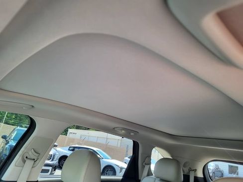Certified 2023 Kia Sorento SX AWD/4WD image 12