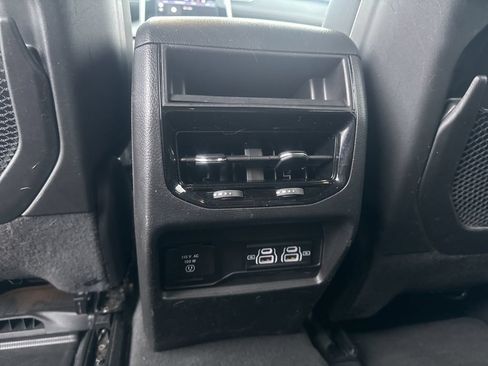 Used 2023 Jeep Grand Cherokee Altitude AWD/4WD image 18