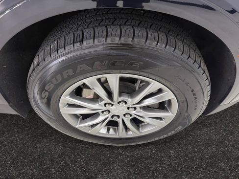 Certified 2022 Cadillac XT5 Premium Luxury w/ Technology Package image 7