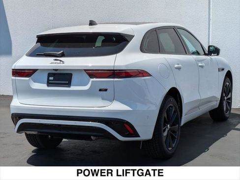 New 2026 Jaguar F-PACE R-Dynamic S image 2