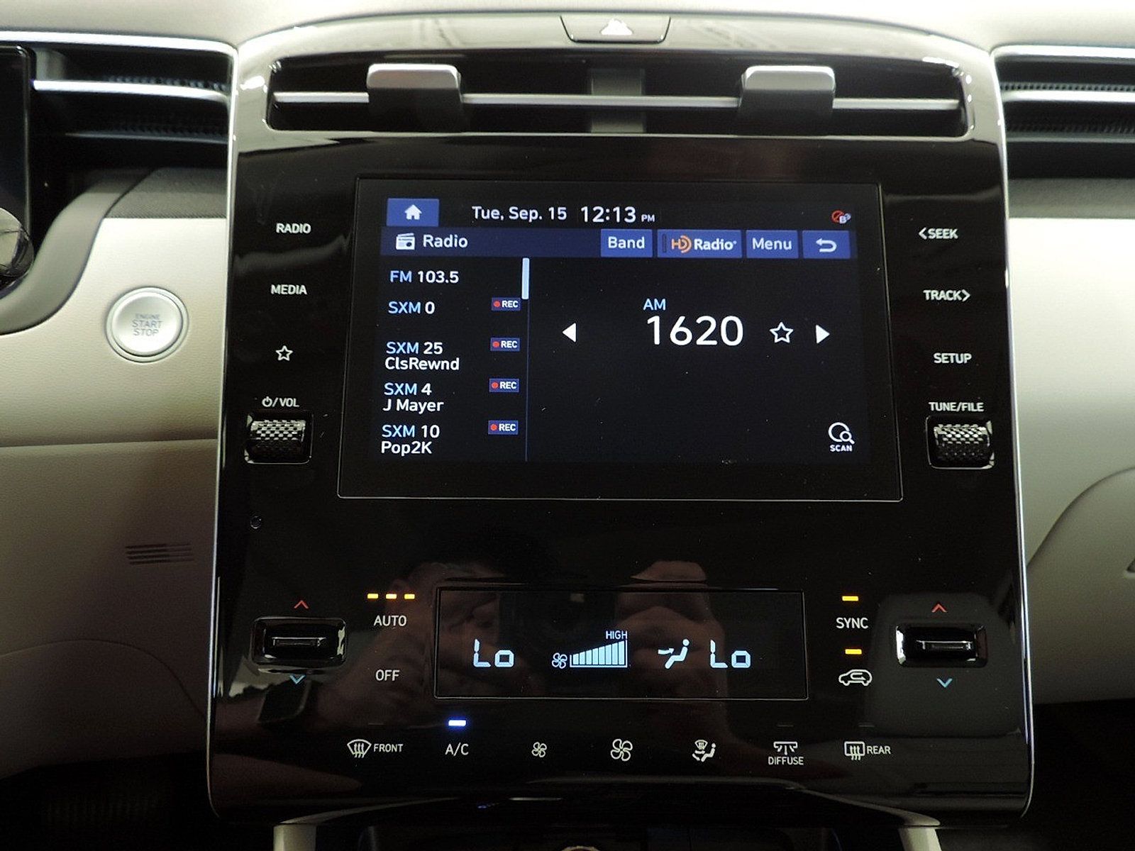 Used 2023 Hyundai Tucson SEL w/ Convenience Package AWD/4WD image 19