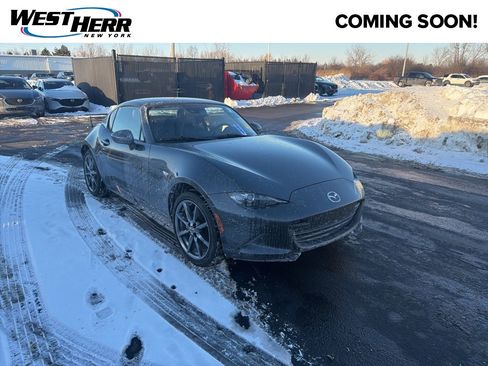 Used 2018 MAZDA MX-5 Miata RF Grand Touring image 1
