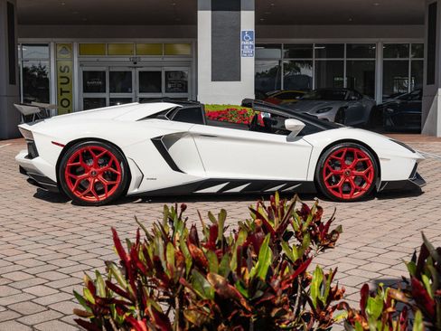 Used 2016 Lamborghini Aventador LP 700-4 AWD/4WD image 26