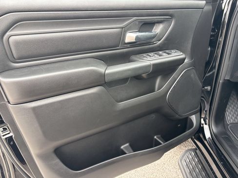 Used 2026 RAM 1500 Express AWD/4WD image 9