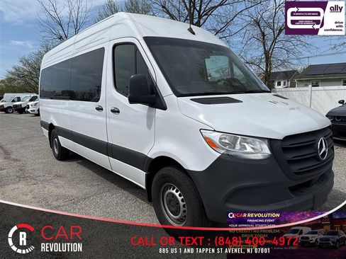 Used 2025 Mercedes-Benz Sprinter 2500 image 1