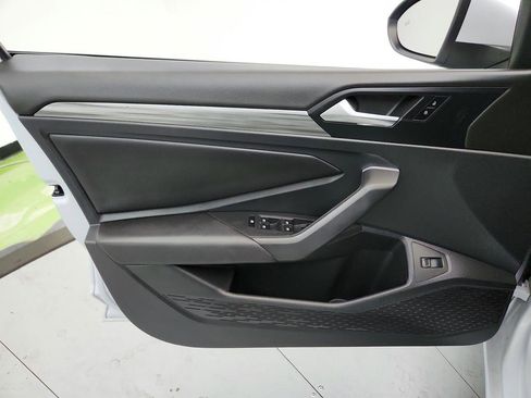 Used 2019 Volkswagen Jetta SEL FWD image 23