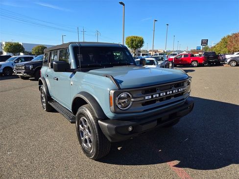Used 2021 Ford Bronco Big Bend image 3