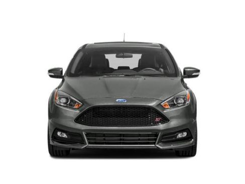 Used 2015 Ford Focus ST FWD image 4