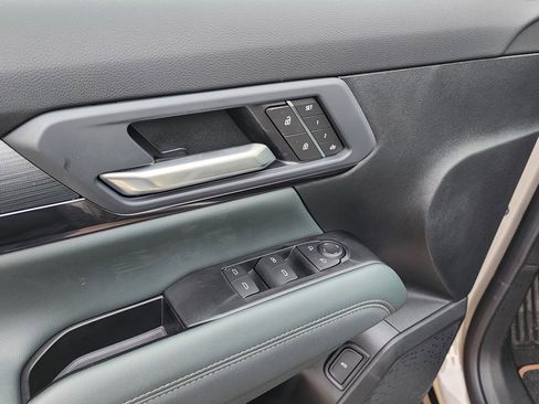 New 2026 GMC Terrain AT4 w/ Convenience Package III image 14