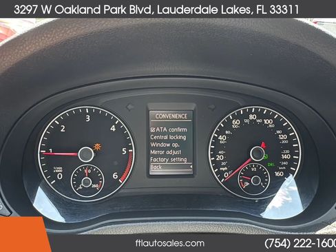 Used 2015 Volkswagen Passat TDI SE FWD image 48
