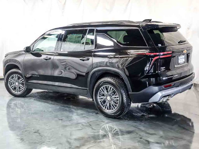 Certified 2026 Chevrolet Traverse LT AWD/4WD image 9