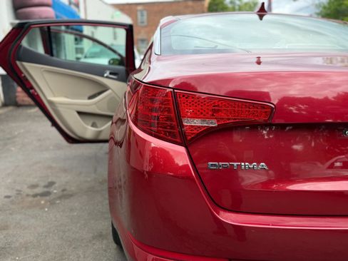 Used 2013 Kia Optima EX FWD image 50