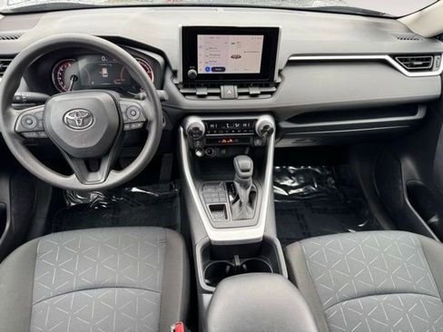 Certified 2025 Toyota RAV4 XLE AWD/4WD image 10