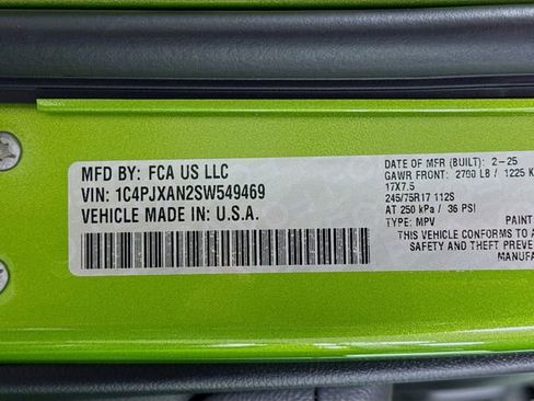 Used 2025 Jeep Wrangler Sport image 28