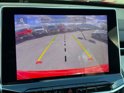 Used 2025 Jeep Compass Limited image 24