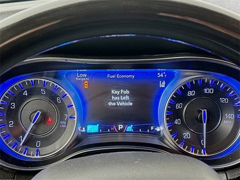 Used 2017 Chrysler 300 C w/ Safetytec Plus Group image 12