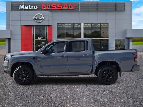 New 2026 Nissan Frontier SV image 3