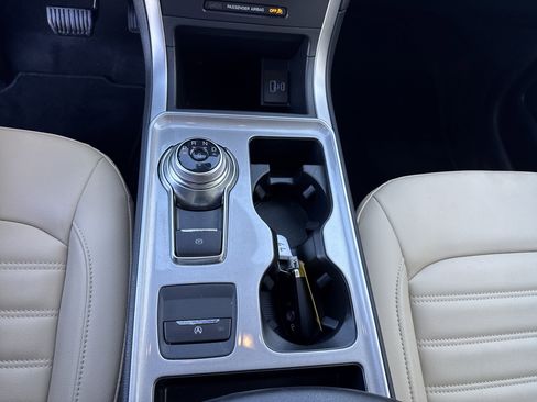 Used 2024 Ford Edge SEL image 38