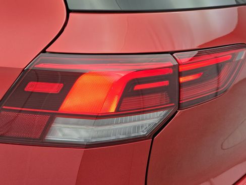 Certified 2024 Volkswagen GTI SE FWD image 34