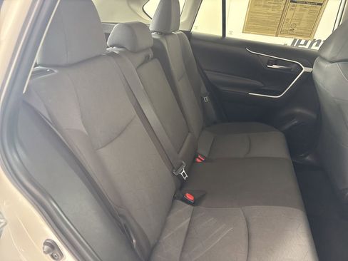 Used 2025 Toyota RAV4 XLE w/ Convenience Package AWD/4WD image 26