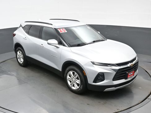 Used 2020 Chevrolet Blazer LT image 34