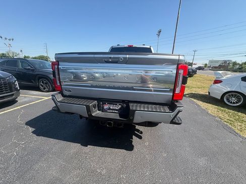 Used 2024 Ford F250 Platinum w/ Tremor Off-Road Package AWD/4WD image 4