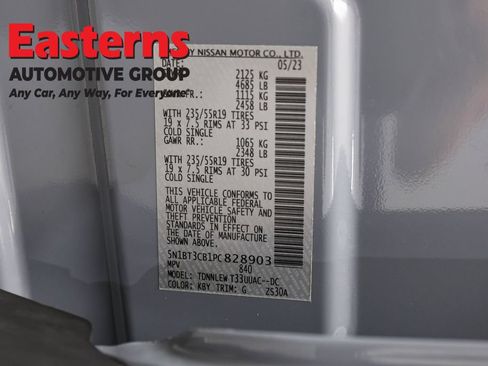 Used 2023 Nissan Rogue SL AWD/4WD image 35