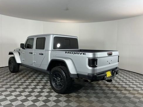 Used 2023 Jeep Gladiator Mojave w/ Cold Weather Group AWD/4WD image 7
