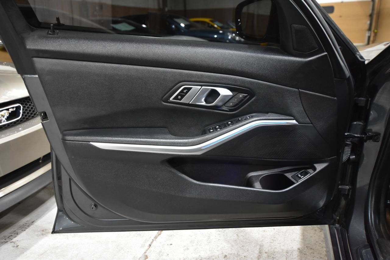 Used 2021 BMW 330i Sedan RWD image 8