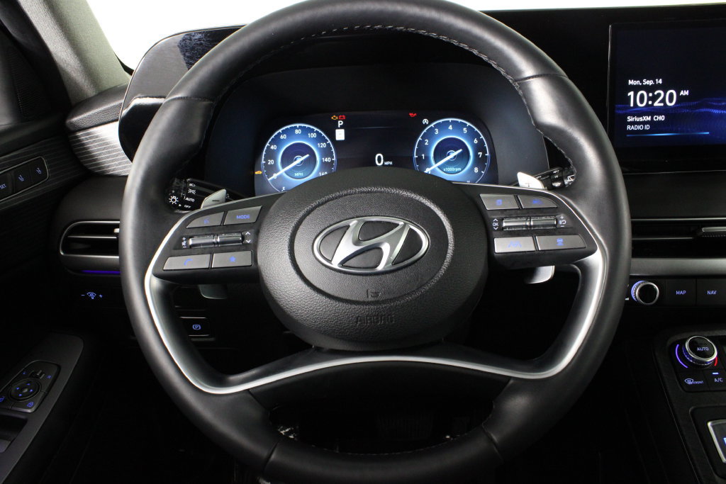 Certified 2024 Hyundai Palisade Limited FWD image 10