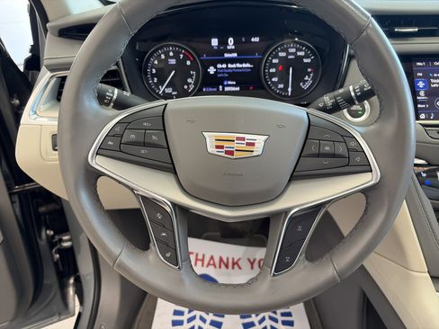 Used 2023 Cadillac XT5 Premium Luxury w/ Technology Package FWD image 37