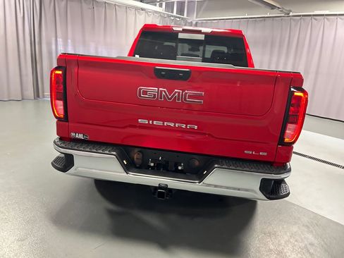 New 2026 GMC Sierra 1500 SLE w/ Preferred Package AWD/4WD image 6