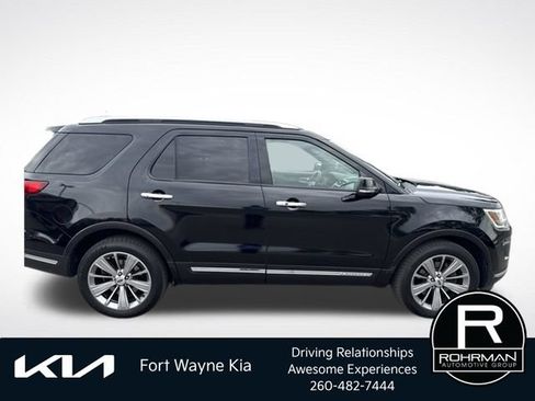 Used 2018 Ford Explorer Limited AWD/4WD image 6