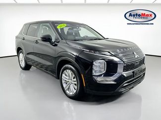 Used 2024 Mitsubishi Outlander ES video 1