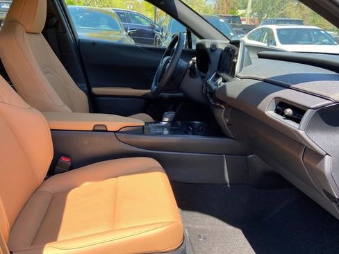 Certified 2025 Lexus UX 300h AWD w/ Accessory Package (Z1) image 26