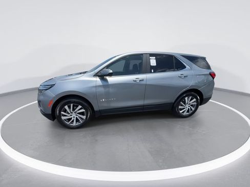 Used 2024 Chevrolet Equinox LT AWD/4WD image 5