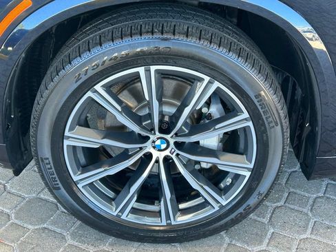Used 2019 BMW X5 xDrive40i w/ M Sport Package AWD/4WD image 18