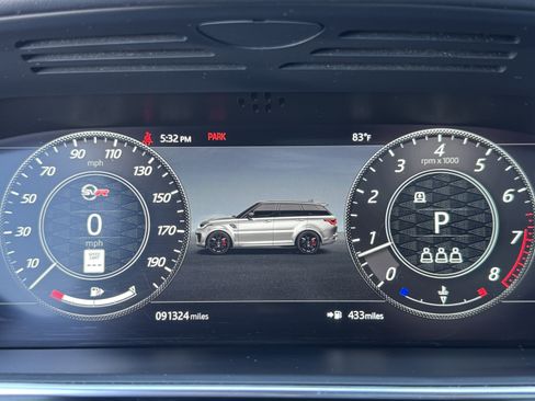 Used 2022 Land Rover Range Rover Sport SVR AWD/4WD image 19
